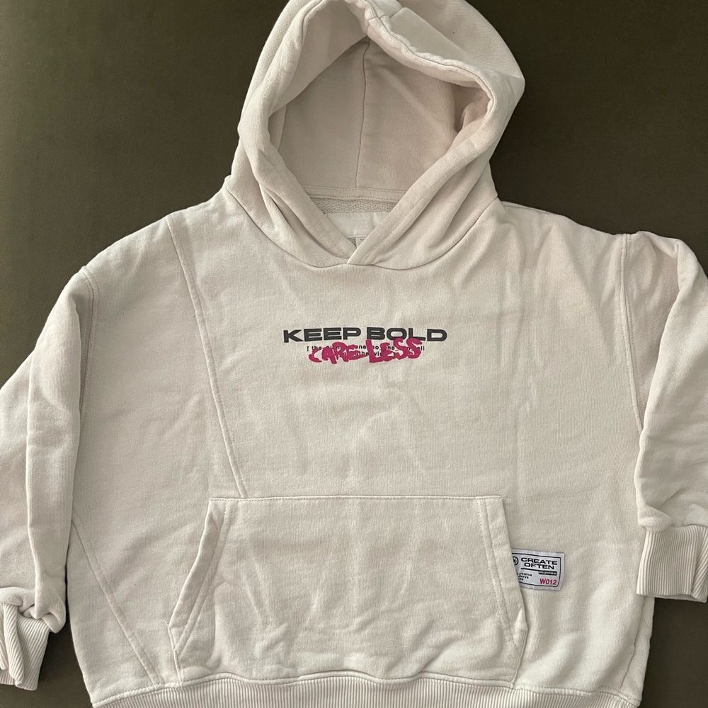 Keep Bold Graphic Pullover Hoodie - Light Cream